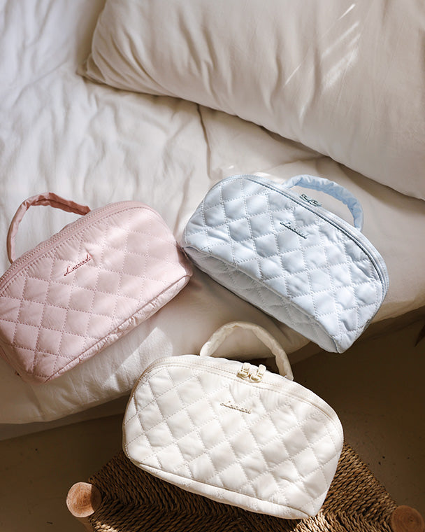Toiletry & Makeup Bags